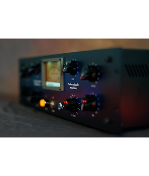 Tegeler Audio Schwerkraftmaschine | Vari-Mu Mastering Compressor with Remote Control | Stereo Bus and Mastering Processor