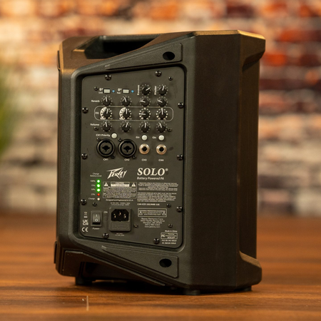 Peavey Solo Portable PA | 200W Battery-Powered System | Bluetooth Busking Speaker