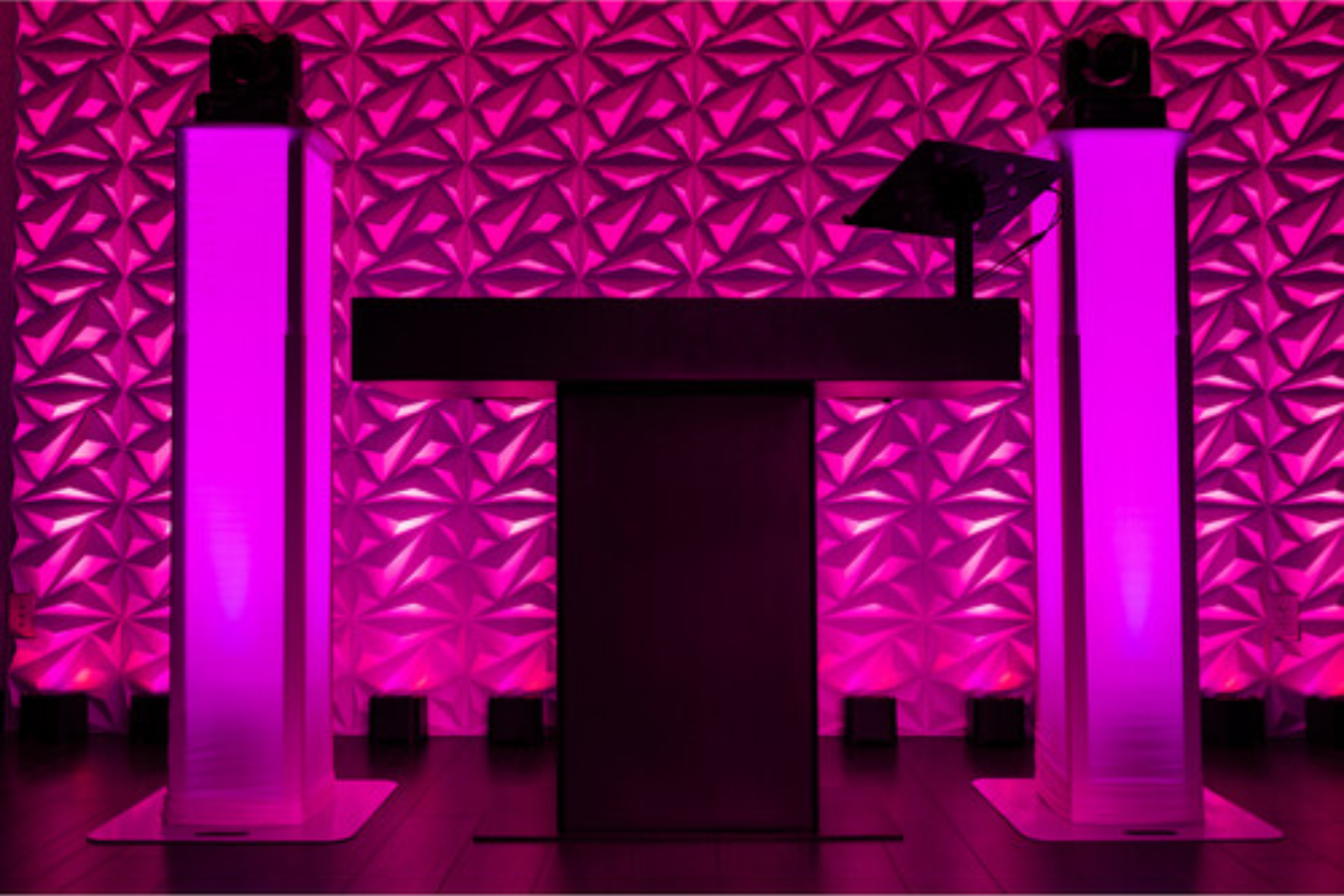 ColorKey MobilePar Mini Hex 4 MKII 4-Pack | Wireless Battery-Powered Uplights | RGBAW+UV Wash Lights with Carrying Case