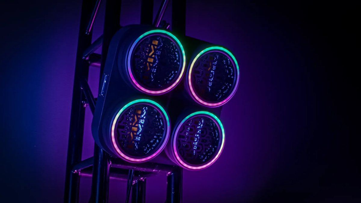 Blizzard Lighting Lux Quadra X4 | 4x50W WW Blinder with RGB Ring | Aura FX + DMX & TRUE1