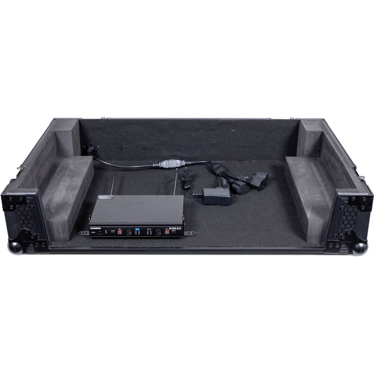 Headliner HL11002 | Flight Case for Pioneer DJ XDJ-RX3 | Integrated 4-Way Power Distribution