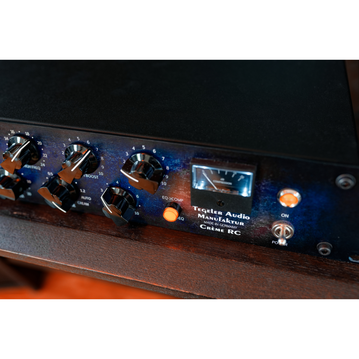 Tegeler Audio CREME RC | Remote Controllable Bus Compressor and EQ | Stereo Mastering Processor for Studio Use