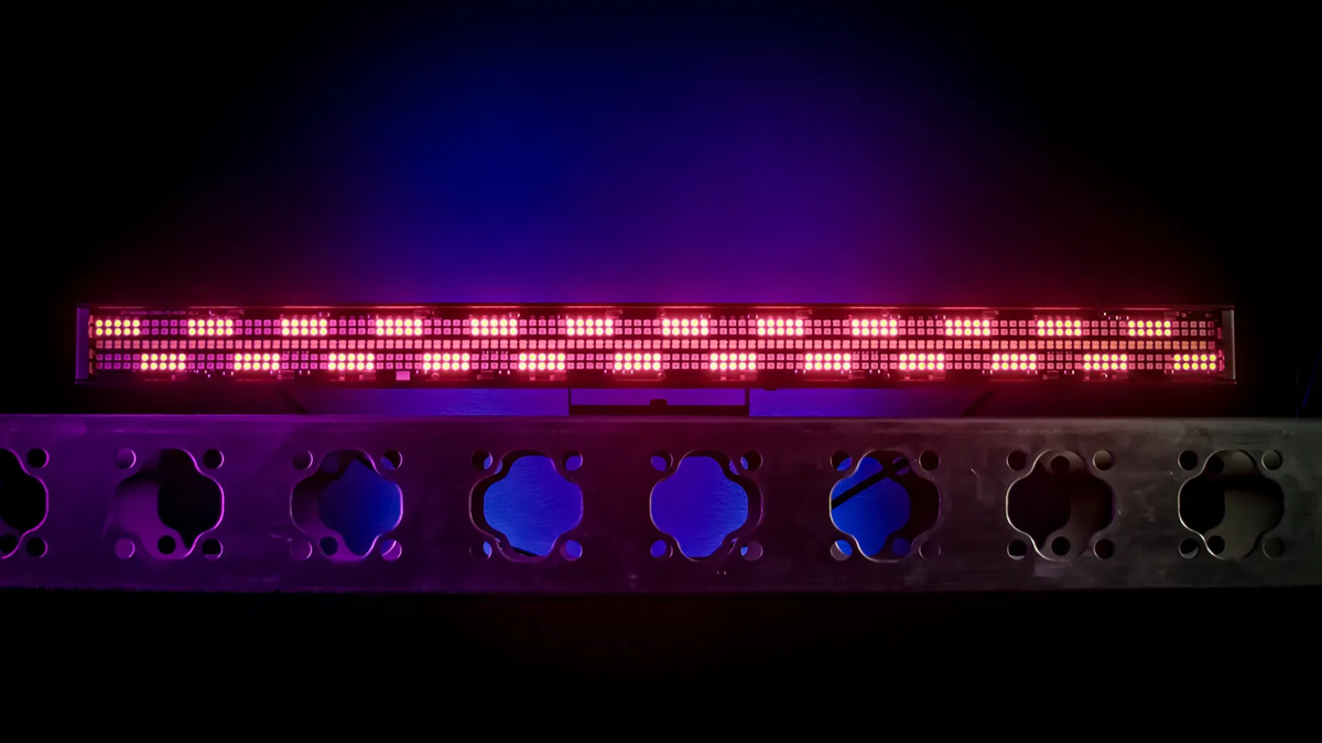 Blizzard Lighting StormChaser SuperHot | 1m RGB + Cool White LED Bar | Pixel Mapping & True1 Power