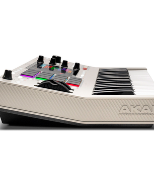 Akai MPC Key 37 G2 | Standalone Keyboard Workstation | 37-Key MPC3 Production Center