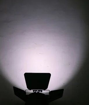 Crisp DT 200W COB | Dual 3200K–6500K White LED | Wash Light with CTO & Smooth Dimming
