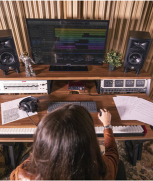 Wavebone Headquarter | Woodgrain Studio Workstation Desk | 9U Rack Space with Keyboard Stand