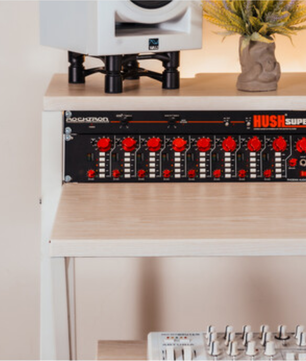 Wavebone Headquarter | Light Wood Studio Workstation Desk | 9U Rack Space with Z Shaped Keyboard Stand
