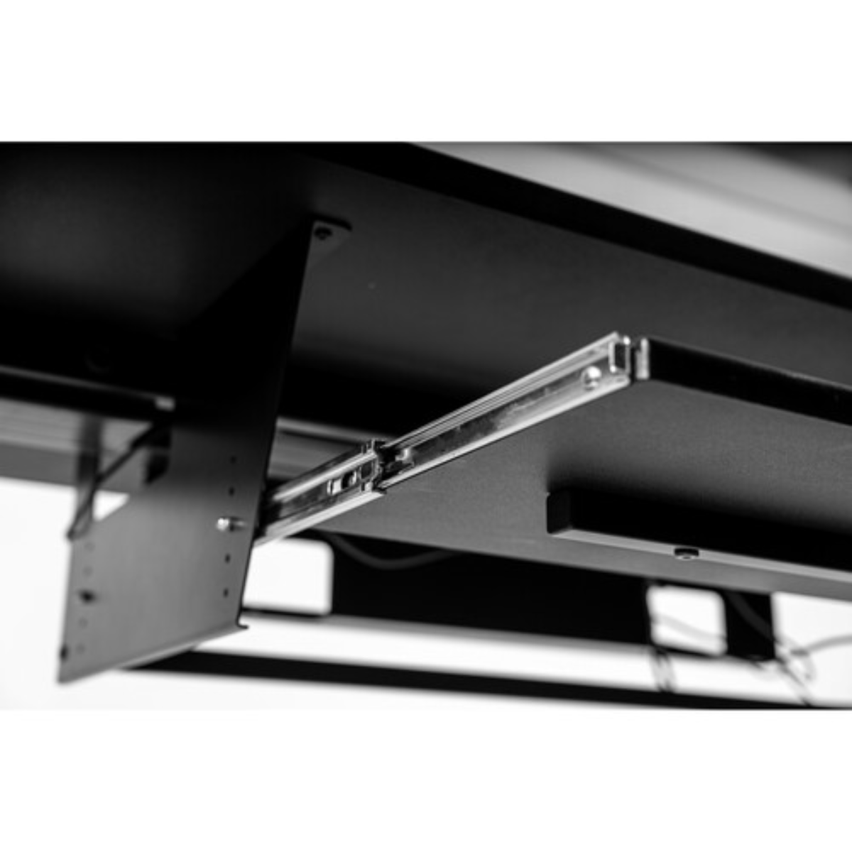 Wavebone Starship Black | Height Adjustable Studio Desk | Standing Workstation with Keyboard Tray