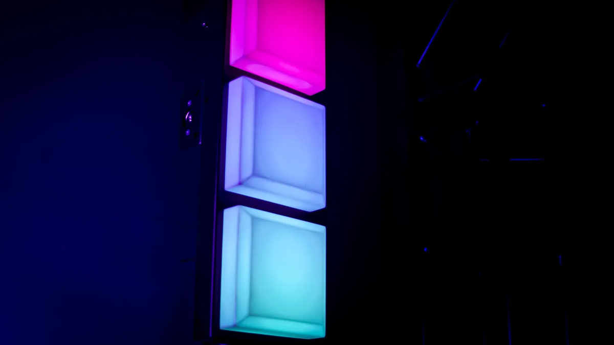 Blizzard Lighting InfiniPix Lil Spektro | Pixel-Mappable RGB Tower | 196 LEDs & Silent Fanless Design