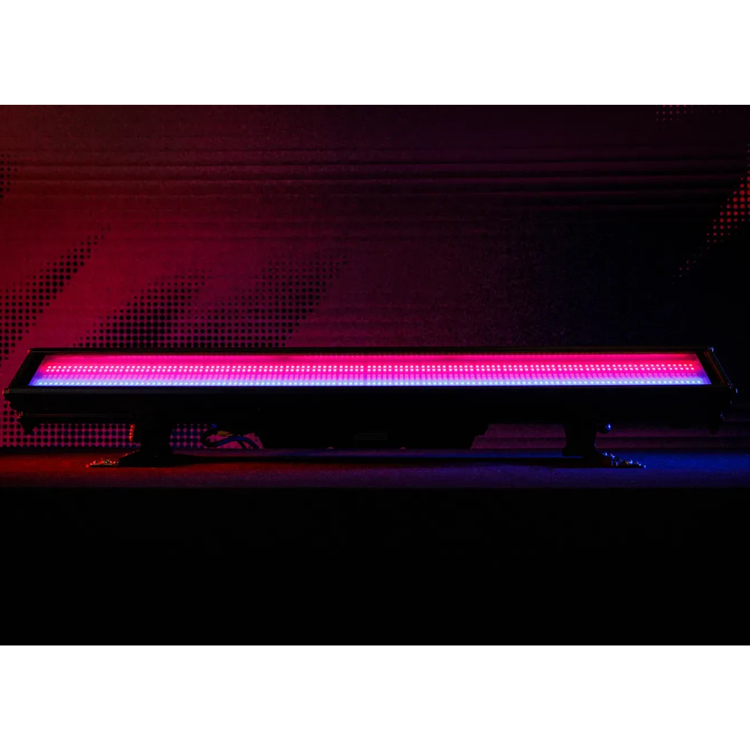 Blizzard Lighting Sticknado Great White | Outdoor Batten with Smart Lens & Pixel FX