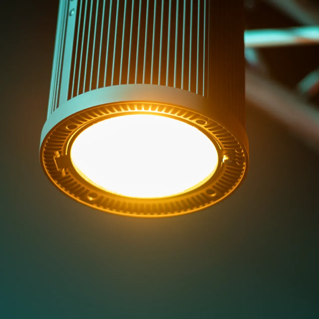Blizzard Lighting Motif Risplendi 150 (Black) | RGBAL COB LED Wash with Interchangeable Beam Angles