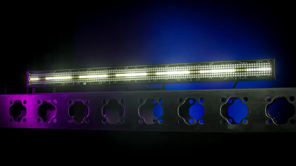 Blizzard Lighting StormChaser SuperHot | 1m RGB + Cool White LED Bar | Pixel Mapping & True1 Power