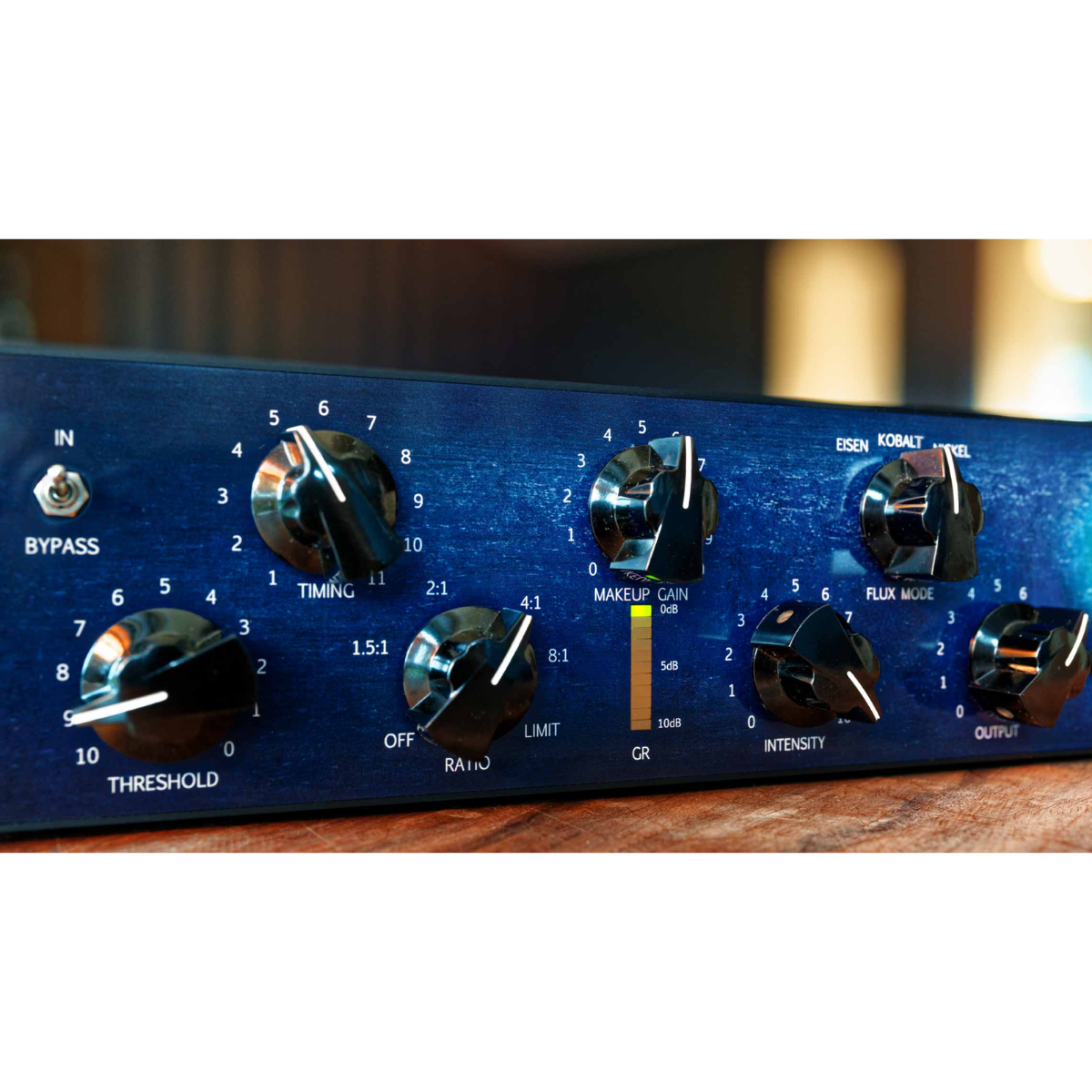 Tegeler Audio Magnetismus 2 | Transient Shaper and VCA Compressor | Stereo Bus and Creative Dynamics Processor