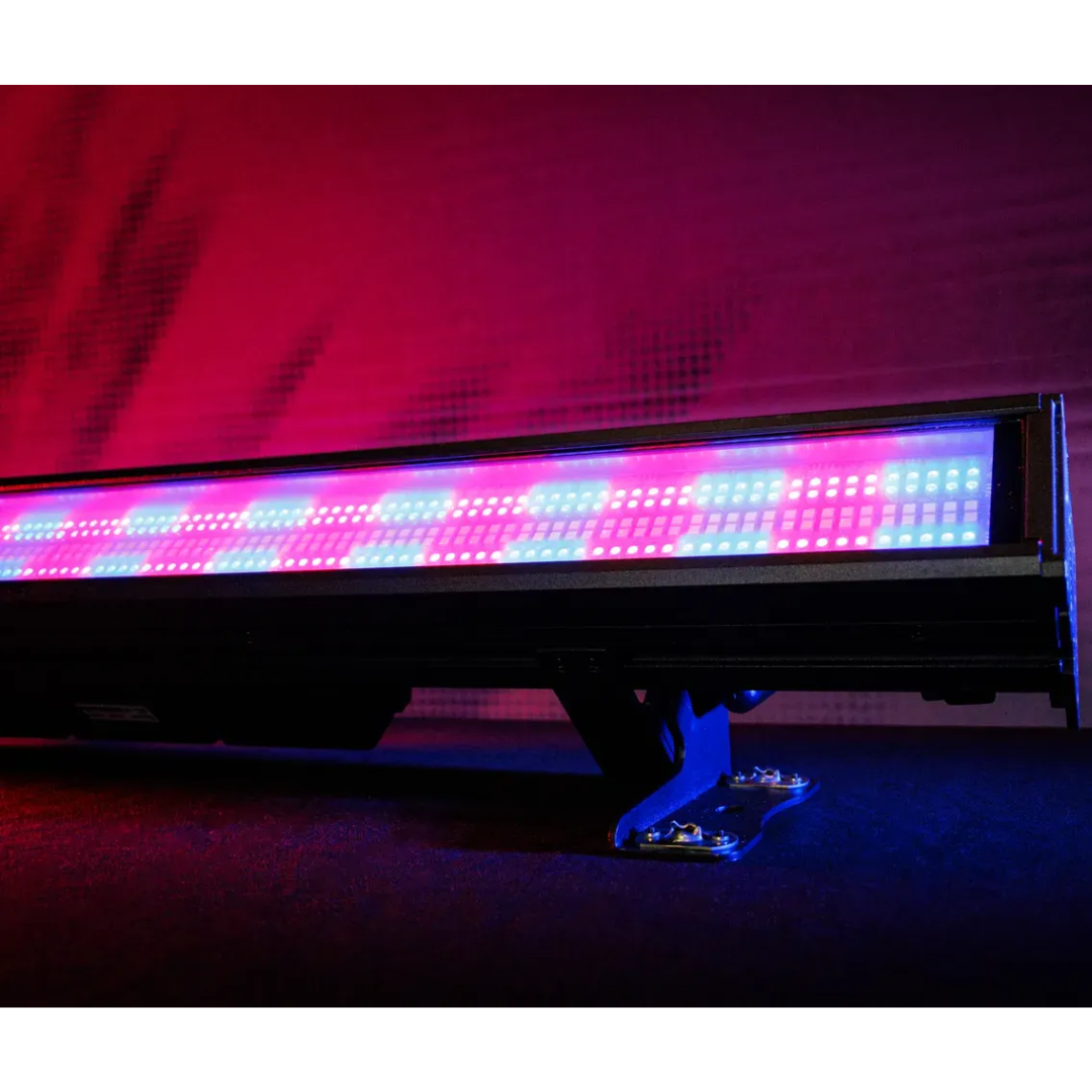 Blizzard Lighting Sticknado Great White | Outdoor Batten with Smart Lens & Pixel FX