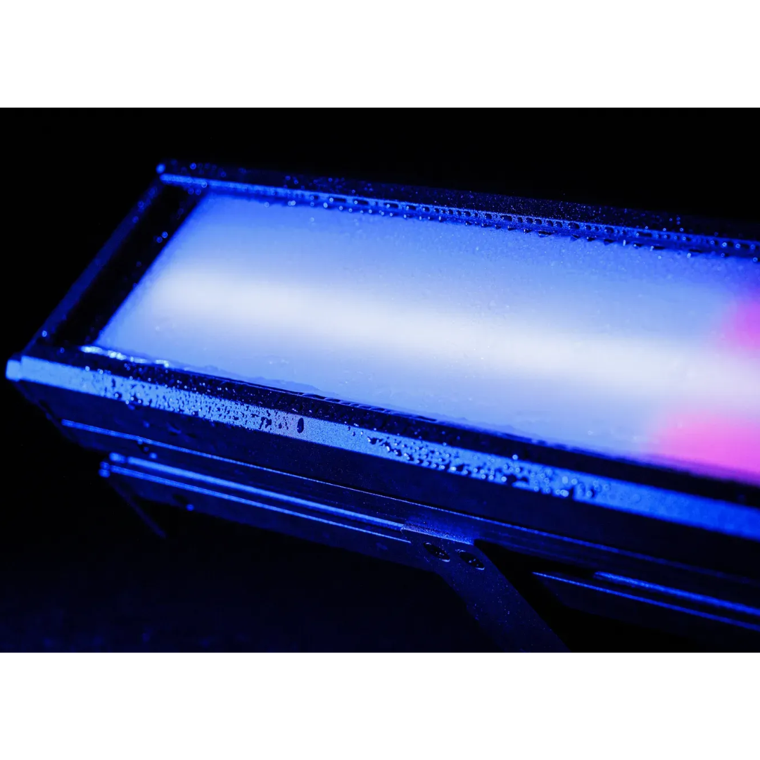 Blizzard Lighting Sticknado Great White | Outdoor Batten with Smart Lens & Pixel FX