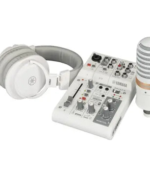 Yamaha AG03MK2 W LSPK | Live Stream Pack